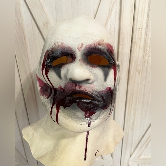 Hallowin Horror Bloody Zombie Mask - Picture 2 of 10